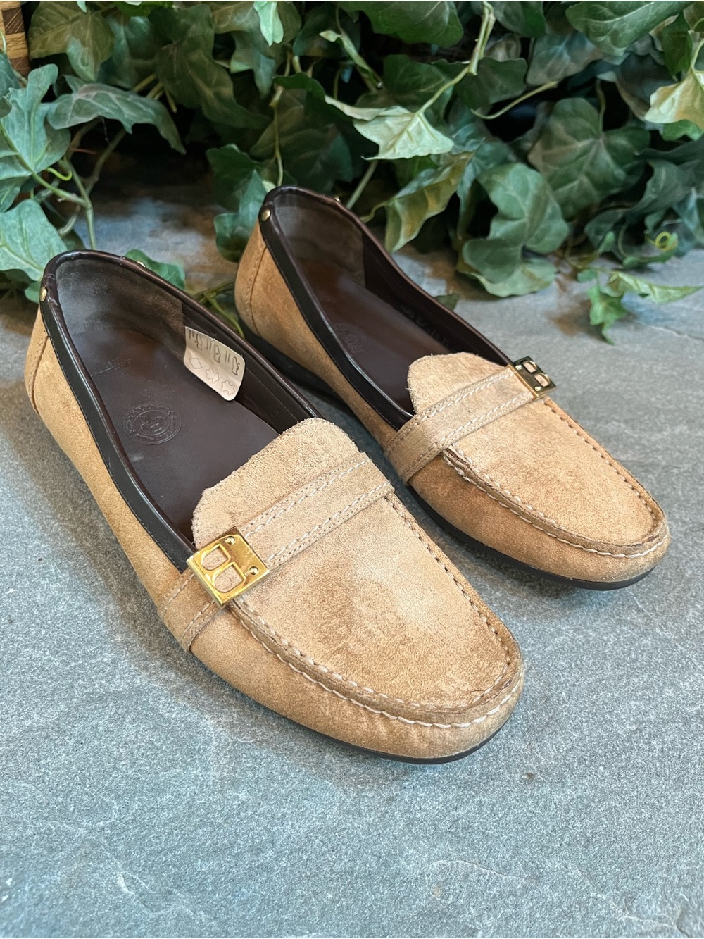 Bally Flumini Suede Driving Loafers Tan w/ Gold Hardware Women's Size 7.5 EU 38